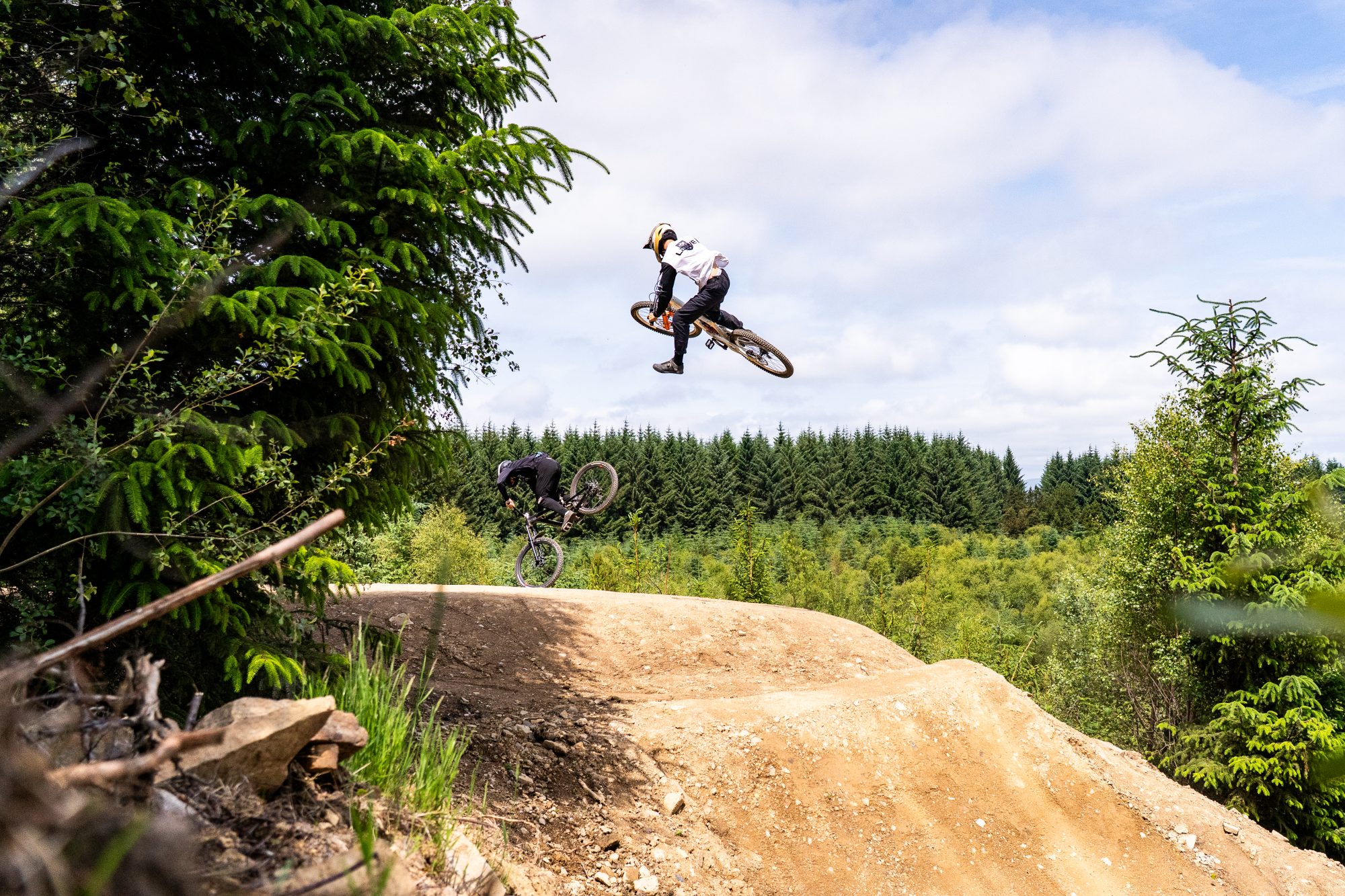Jumping Hard Hard Shoulder is Bikepark Wales’ Hardest Jump Line Yet. - Wideopen Magazine