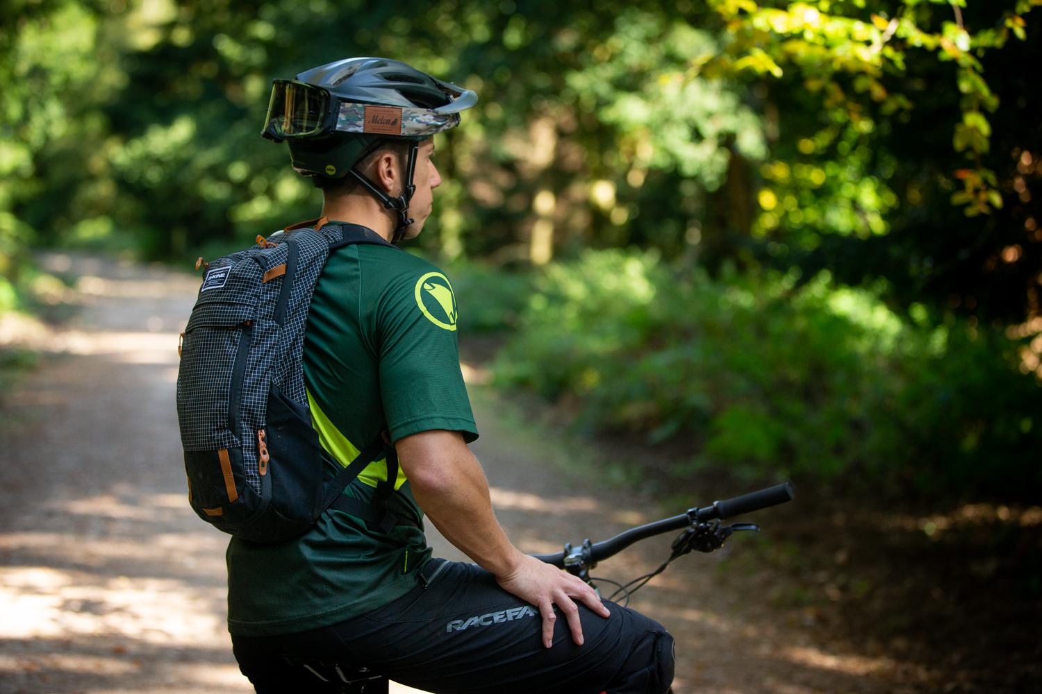 gone crazy rigidity desire Tested : Ben's DaKine Syncline 12L Hydration Pack Review.