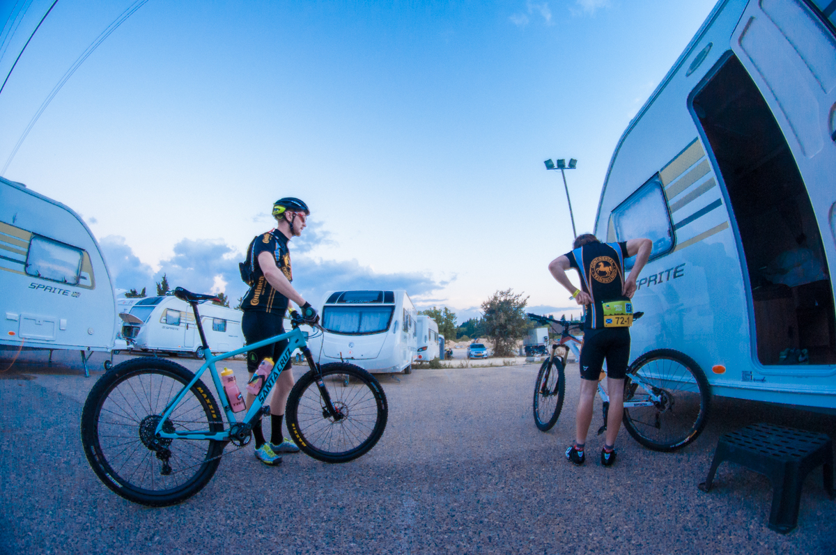 Pete and Rab from Dirt School prep their mountain bikes for Epic Israel