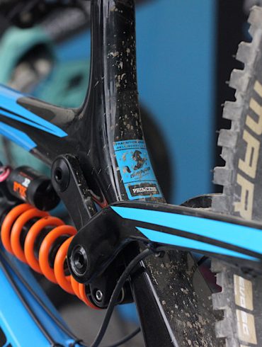 transition TR11 downhill bike tahnee seagrave